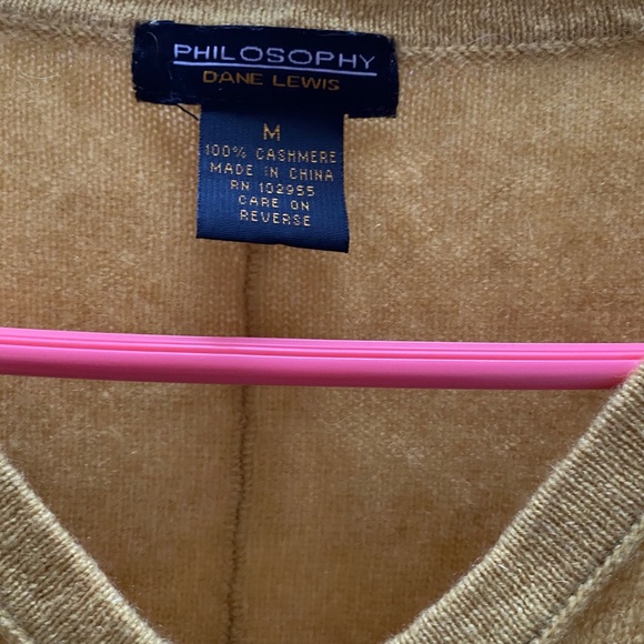 These sweaters are SOLD - Picture 5 of 9